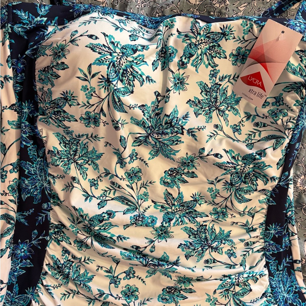 Lands' End Blue and White Floral Tankini top size 14 long